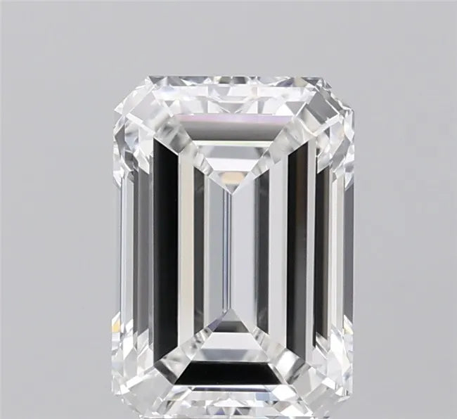 2.50ct Emerald Lab Grown Diamond (Colour E, Clarity VVS2, IGI Certified)