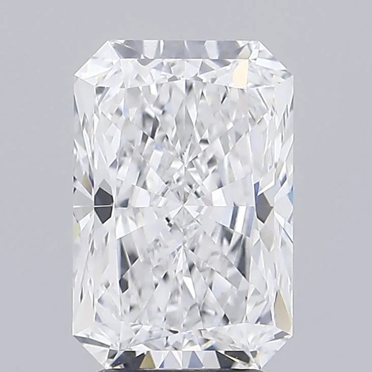 3.06ct Radiant Lab Grown Diamond (Colour D, Clarity VVS1, IGI Certified)